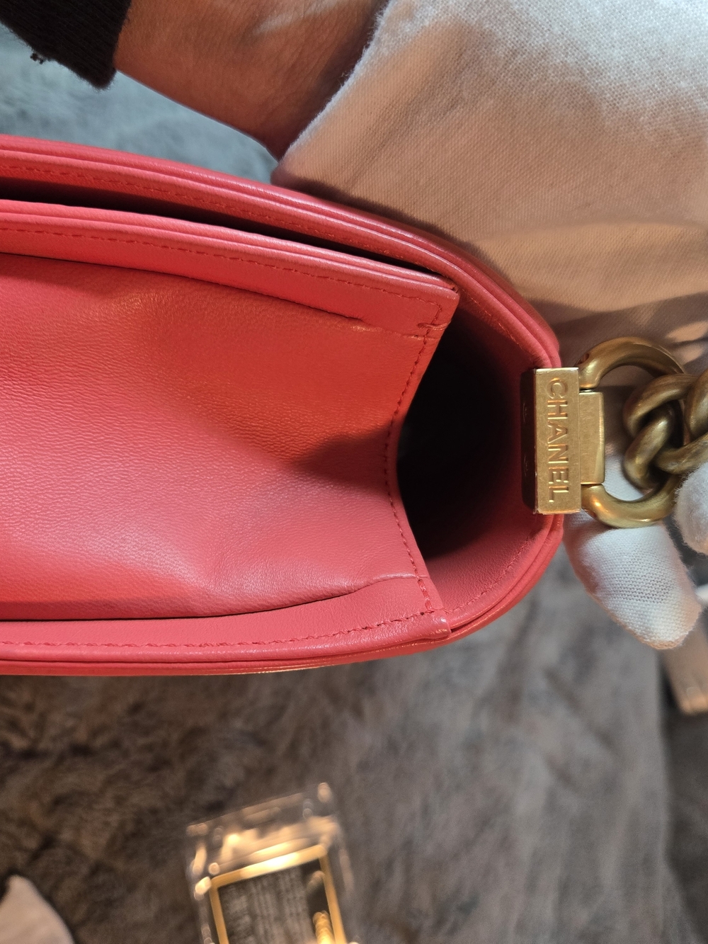 CHANEL Hot Pink Quilted Leather Boy Bag with Gold Hardware - Picture 7 of 10